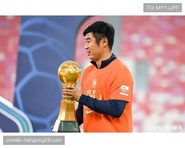 从梯队伤员到一线队主力，兰斯年轻边卫讲述个人突破赛季